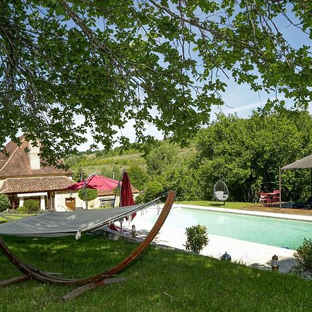 Domaine Du Bourg Salon Bed & Breakfast Exterior foto