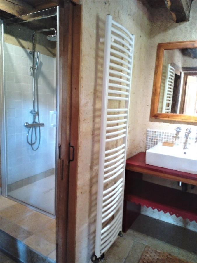 Domaine Du Bourg Salon Bed & Breakfast Exterior foto